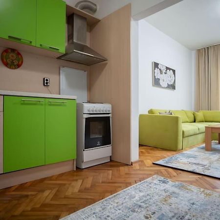The Green Apartment In The Heart Of Old Sofia 1Bdr Екстер'єр фото